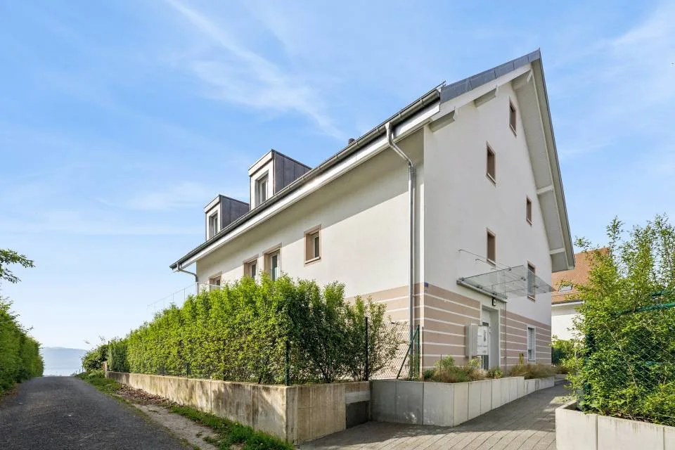 4.5 pièces contemporain et lumineux avec jardin et très belle vue sur – photo 13 sur 13