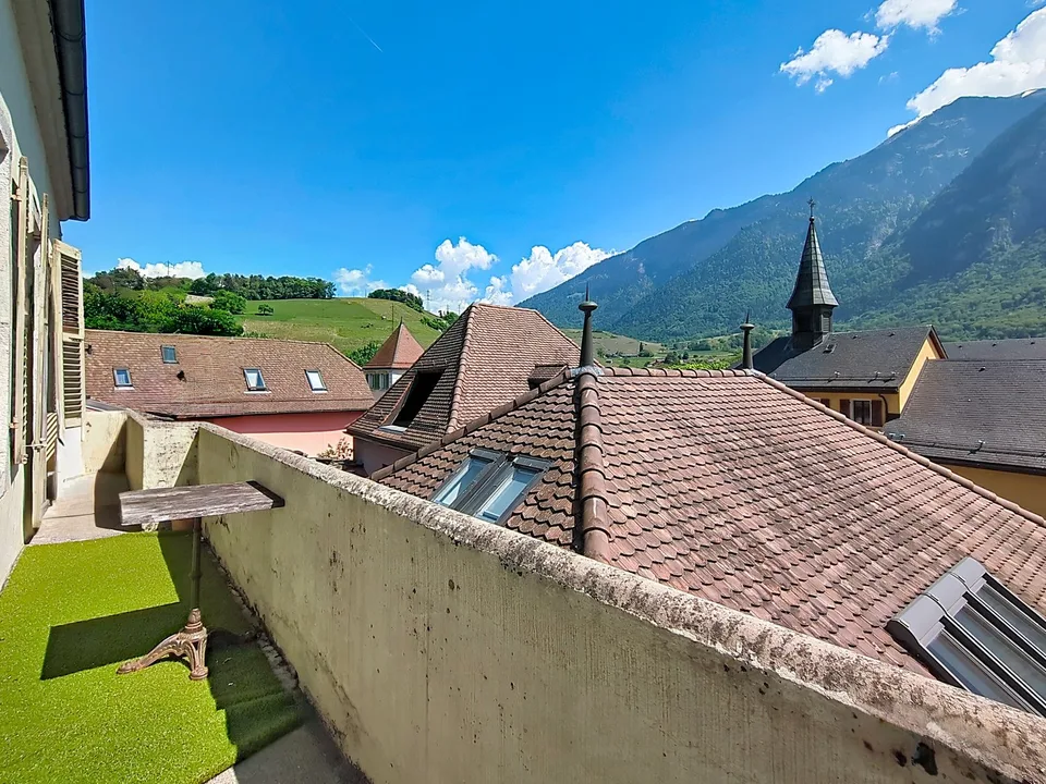 Charmant appartement de 4.5 pièces  avec balcon au coeur de  St-Maurice