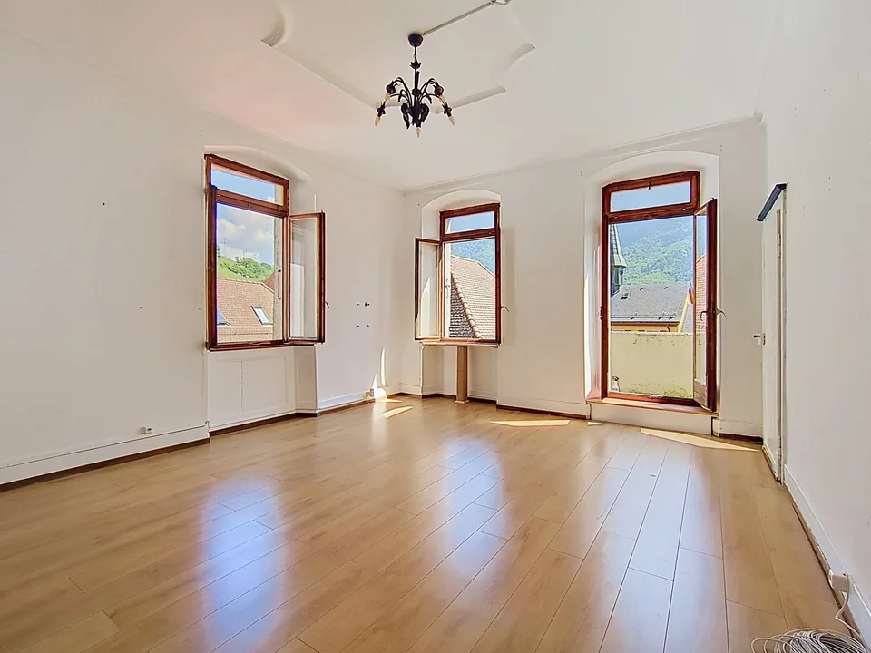 Charmantes 4.5-Zimmer-Wohnung mit Balkon im Herzen von St-Maurice