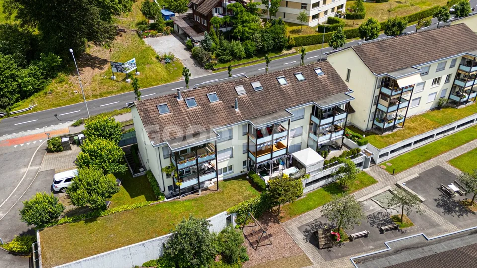 Wohnen mit Perspektiven - Garten-Terrassenwohnung an begehrter Lage in Greppen