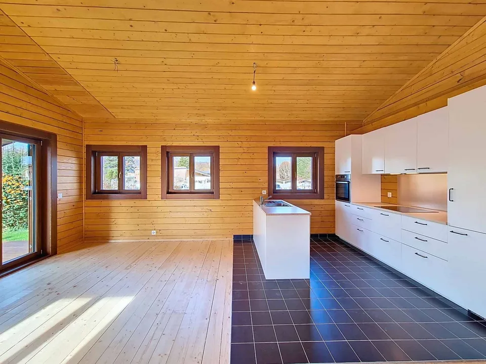 Selten zu verkaufen - Villa nur zwei Schritte vom See entfernt!