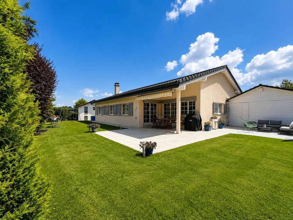 En exclusivité ! Villa individuelle de 6,5 pièces, idéale pour une famille