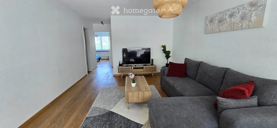Renovierte 3.5-Zimmer-Wohnung im Hochparterre in Erlach