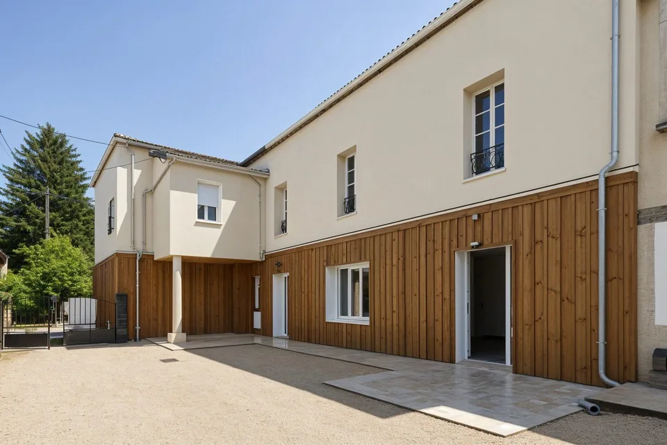 Charaktervolles, vollständig renoviertes Mehrfamilienhaus – 203 m² – Ideal als Kapitalanlage