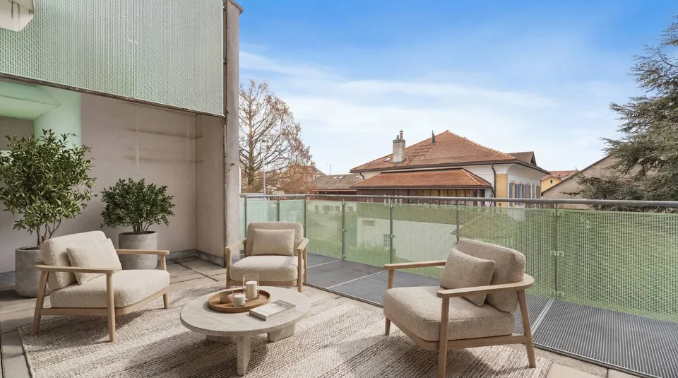 SPACIOUS 4.5-ROOM TRIPLEX IN CHAVORNAY – photo 11 of 13