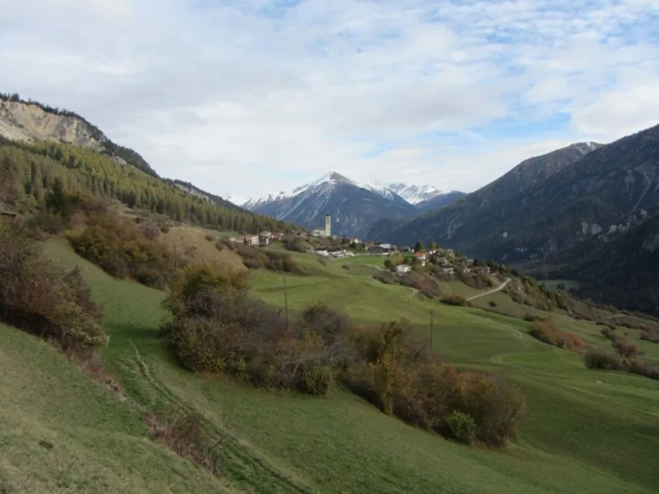 KLEINES BIJOU IM HERZEN GRAUBÜNDENS – Foto 9 von 13