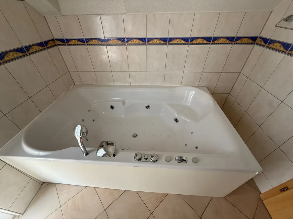 Casa indipendente luminosa e calma a Cudrefin – a due passi dal lago di Neuchâtel. – foto 40 di 42
