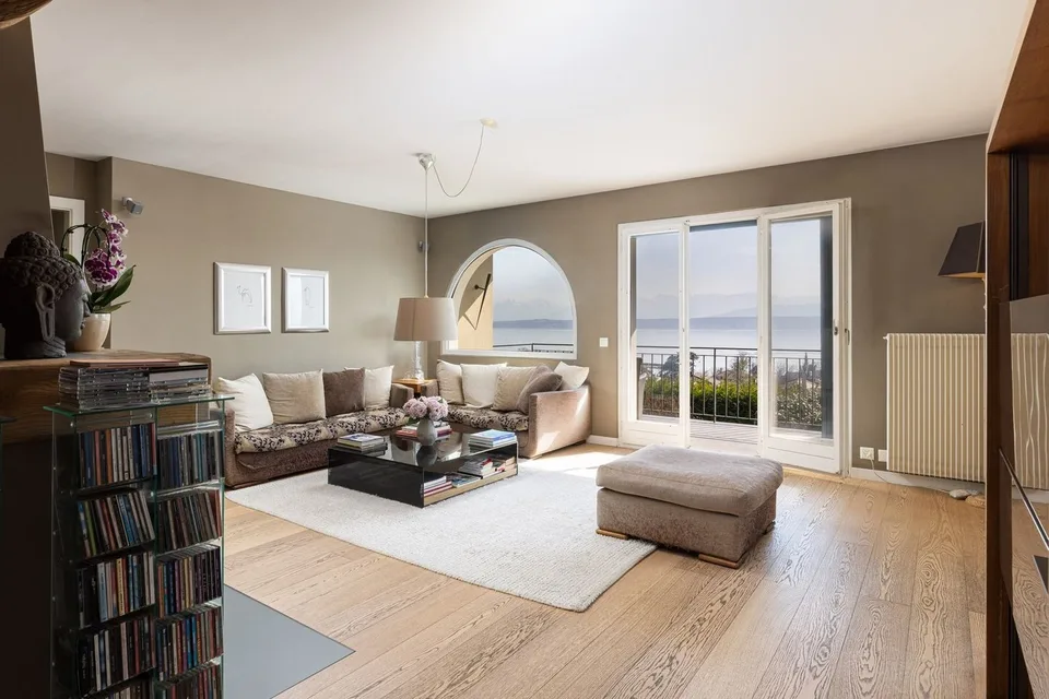 Villa mit Blick auf den See und die Alpen – Foto 6 von 13