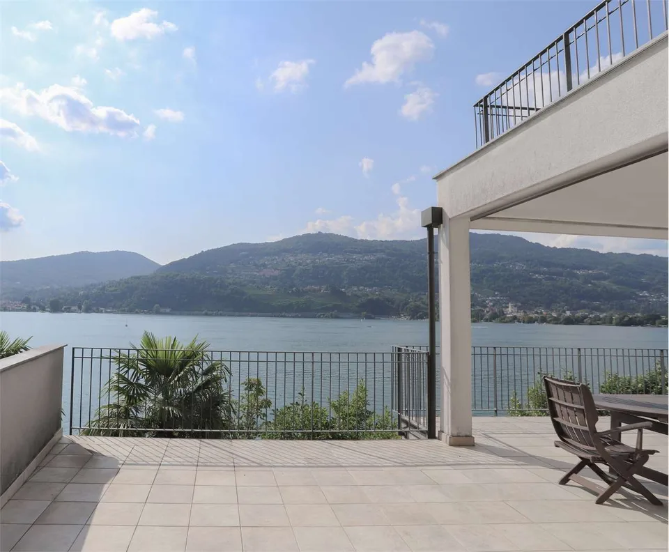 Villa mit Seeblick in Montagnola