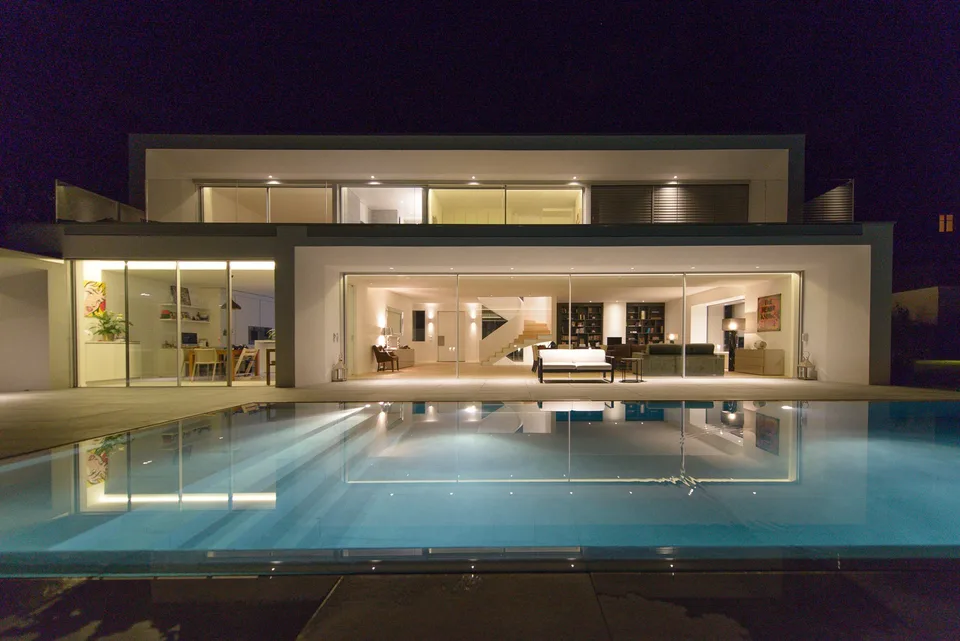 Eichenbürger - Außergewöhnliche moderne Villa