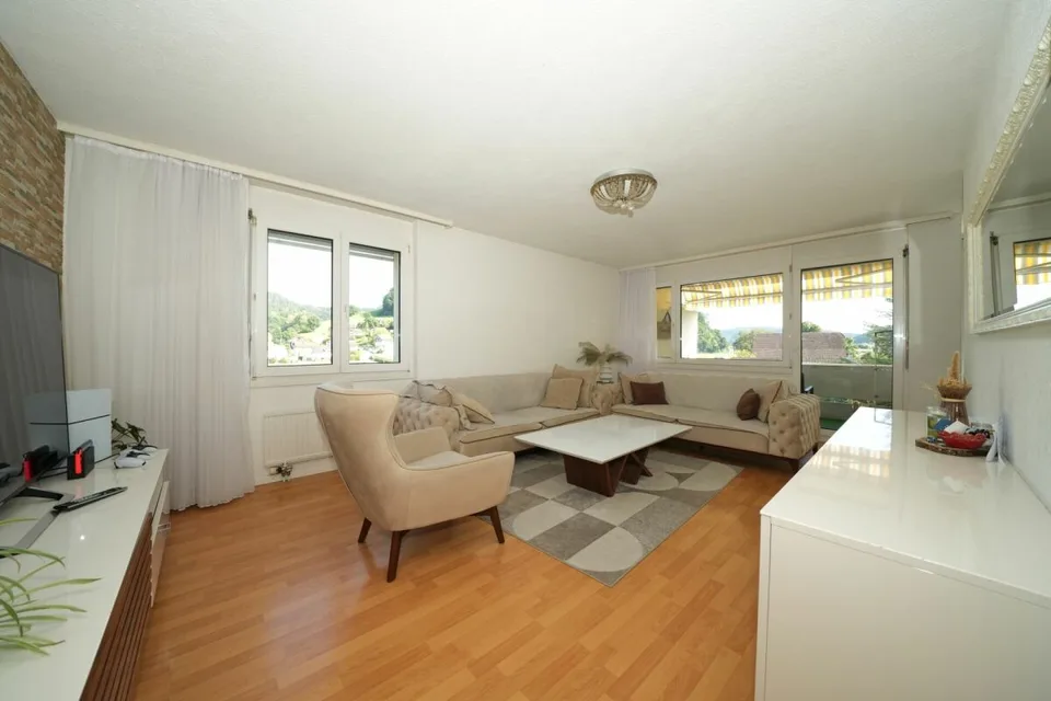 Familienfreundliche Wohnung an zentraler Lage