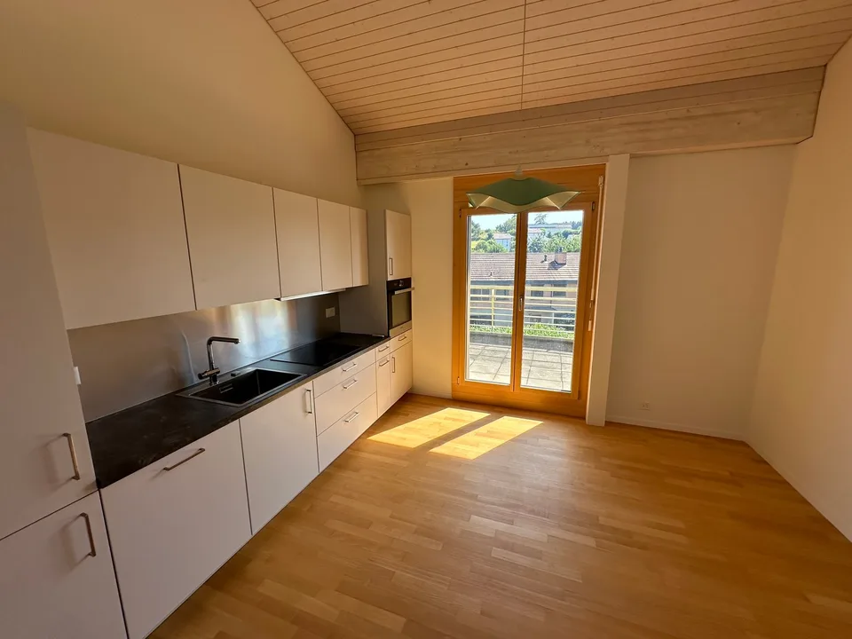 Proprietà residenziale e commerciale in una posizione centrale a Gurmels – foto 14 di 15