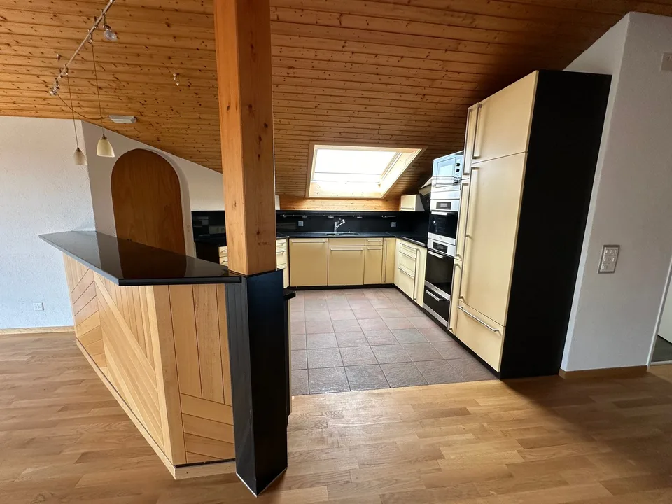 Proprietà residenziale e commerciale in una posizione centrale a Gurmels – foto 8 di 15
