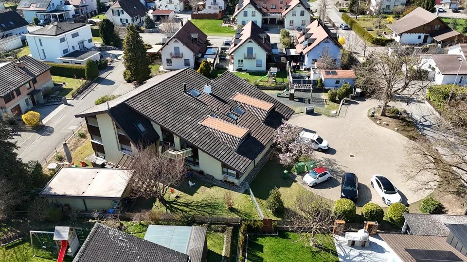 Charmante Wohn- und Gewerbeliegenschaft an zentraler Lage in Gurmels