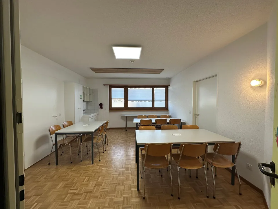 Proprietà residenziale e commerciale in una posizione centrale a Gurmels – foto 7 di 15