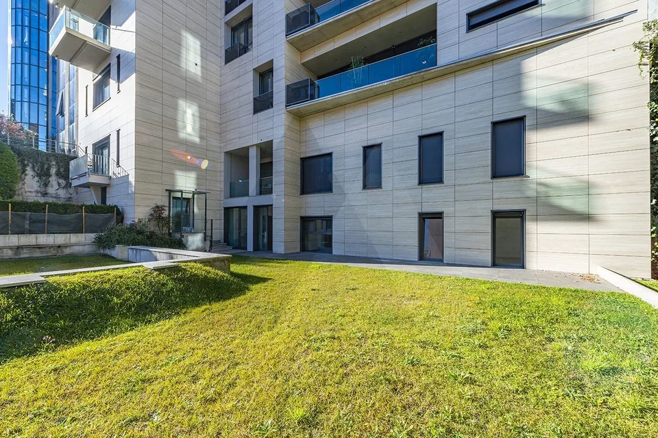 NUOVO APPARTAMENTO 2,5 LOCALI CON GIARDINO A LUGANO