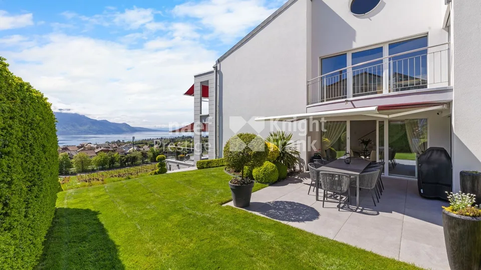 Zweifamilienhaus mit 7,5 Zimmern und Panoramablick auf den See in Montreux zum Verkauf