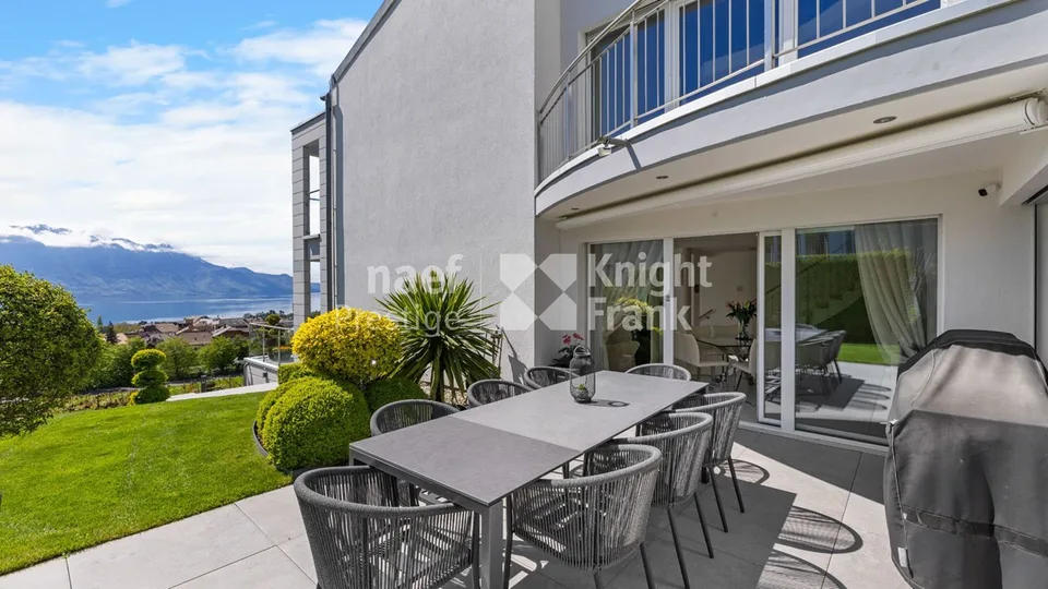 Zweifamilienhaus mit 7,5 Zimmern und Panoramablick auf den See in Montreux zum Verkauf