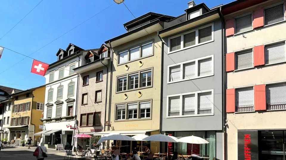 Vielseitig genutztes Wohn- und Geschäftshaus mit Herz