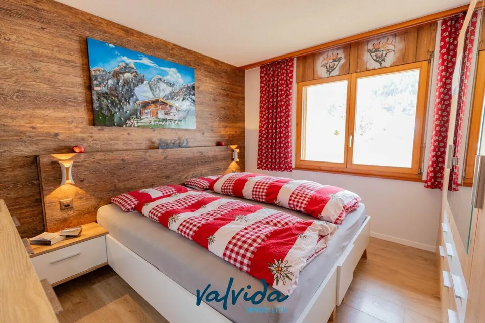 Bijou ristrutturato con amore con vista panoramica a Leukerbad