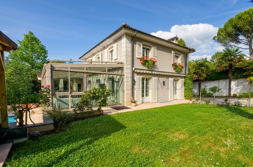 Schöne 5-Zimmer-Villa!