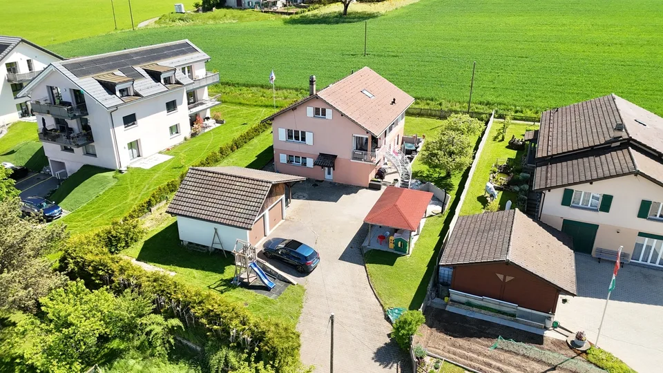 Maison familiale lumineuse avec fort potentiel d'aménagement