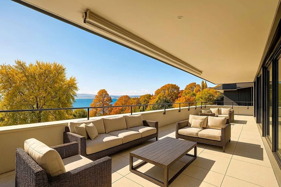 Luxurious 4.5-room apartment with covered balcony – photo 14 of 25