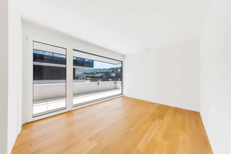 Luxurious 4.5-room apartment with covered balcony – photo 11 of 25