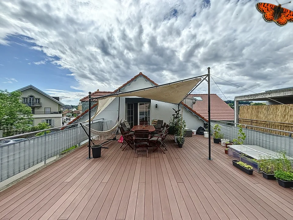 Lumineux 2½ avec cachet et terrasse de 59m²!