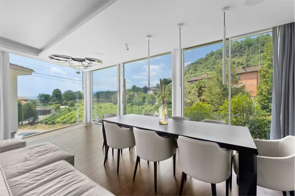 Villa de design avec domotique et confort exclusif