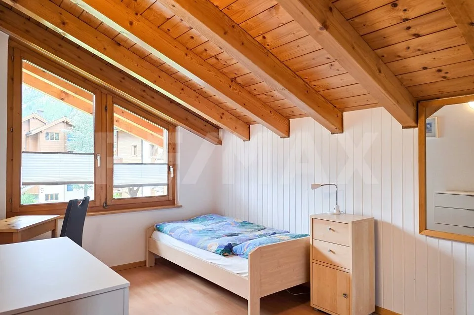 Grosszügiges 5.5-Zimmer-Haus mit Einlieger-Studios an bester Lage in Täsch – Foto 12 von 13