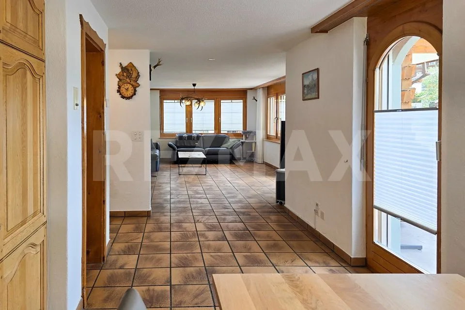 Grosszügiges 5.5-Zimmer-Haus mit Einlieger-Studios an bester Lage in Täsch
