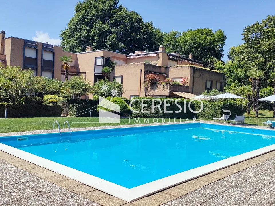 Elegante appartamento di 3.5 locali con piscina a Gentilino
