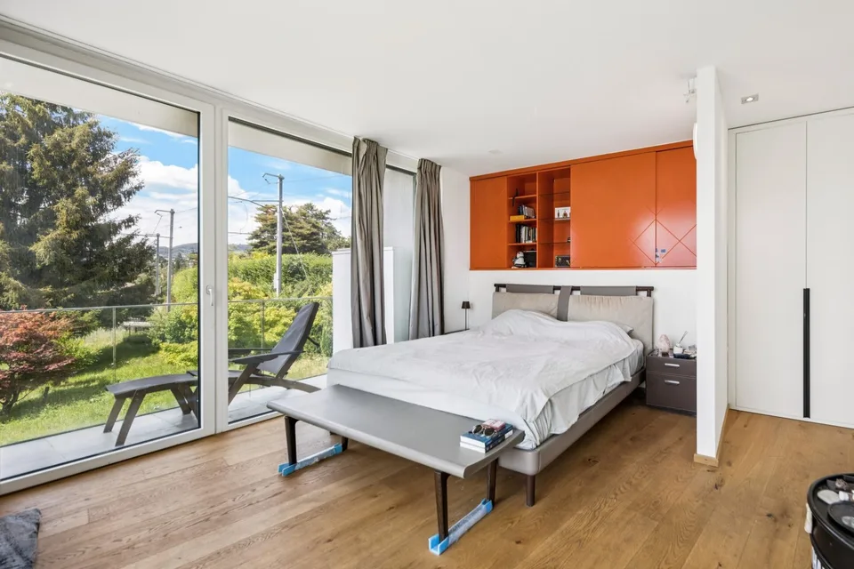 Vista panoramica per questa villa contemporanea – foto 10 di 13