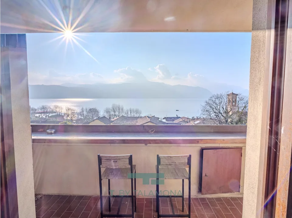 Cerro, Laveno Mombello ? Studio-Wohnung mit Balkon