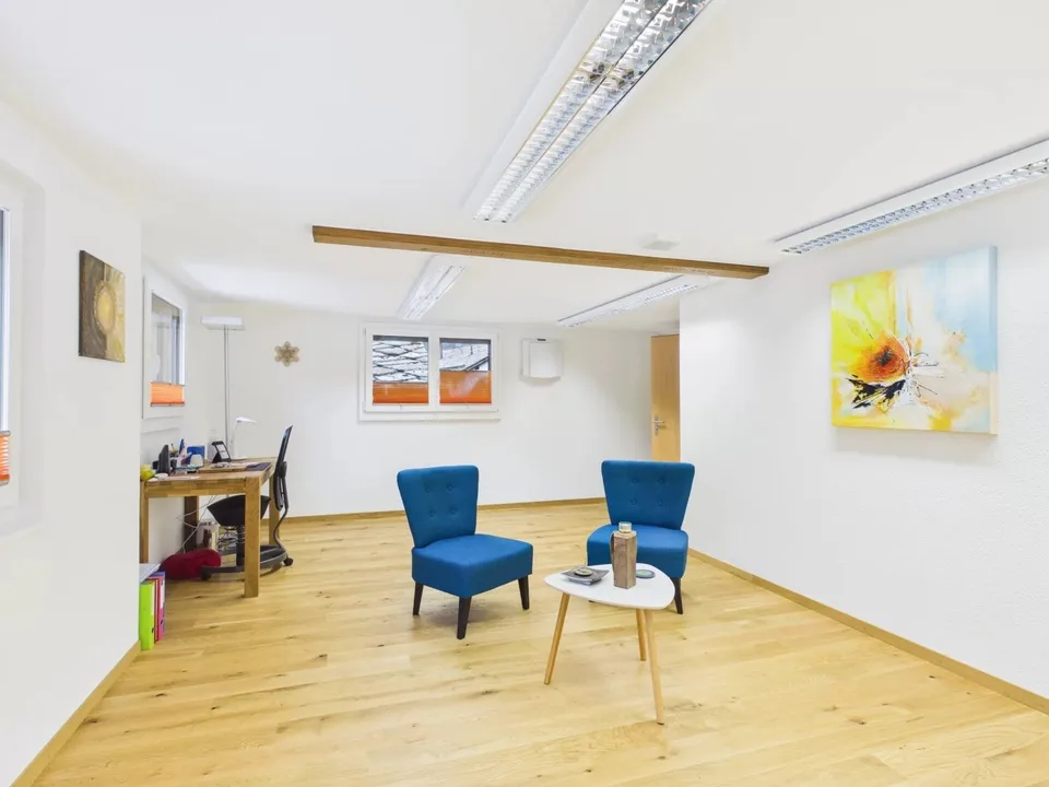 Espace pour les idées - cabinet, bureau ou appartement élégant