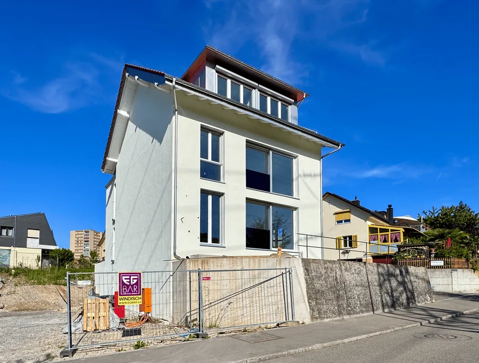 Stilvolle 5.5-Zimmer-Maisonette in Windisch