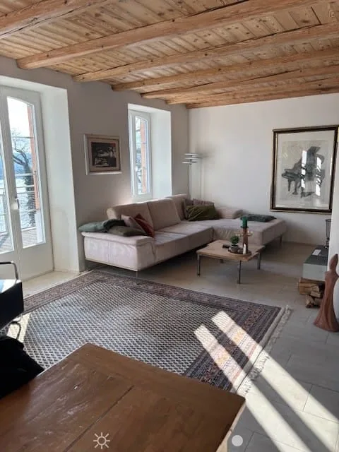 Stilvolle 7-Zimmer-Villa mit Seesicht in Biel kaufen