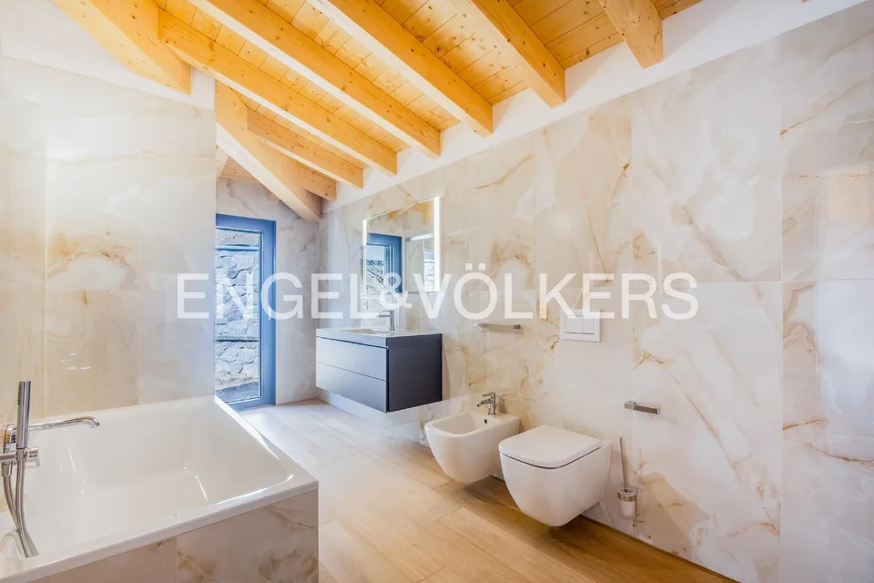 Prestigieuse propriété avec vue sur le lac à Vico Morcote – photo 25 sur 26
