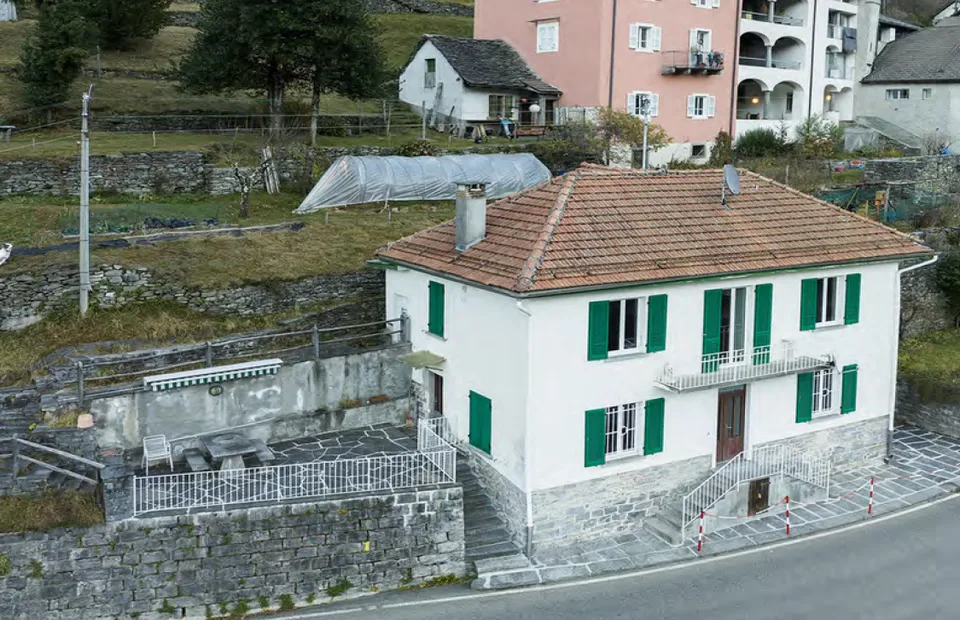 Casa immersa nella natura a Mosogno