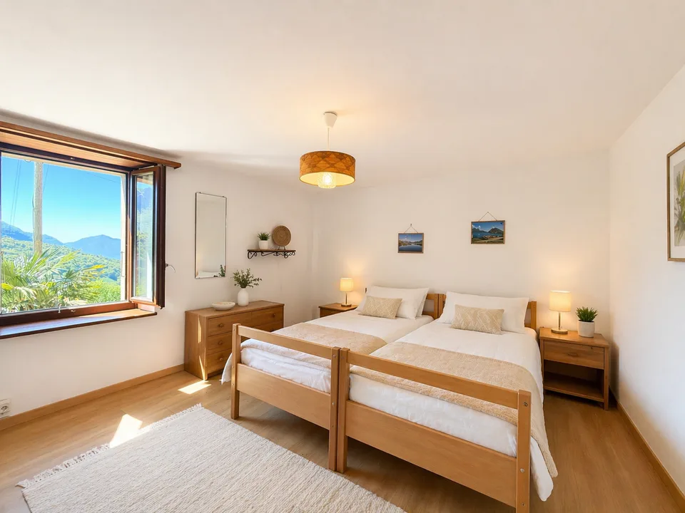 Appartamento di charme in casa Bifamiliare con giardino e stupenda vista lago e montagne – foto 11 di 18