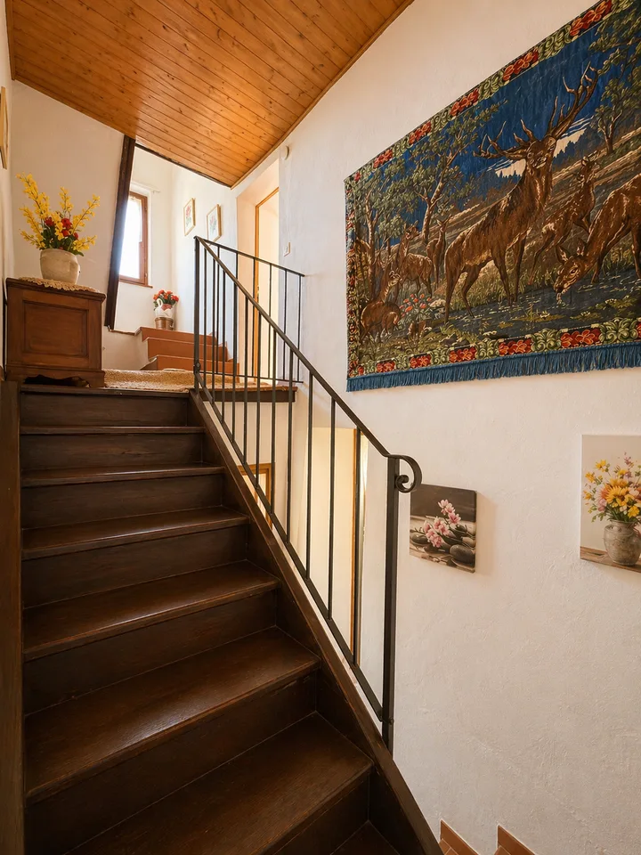 Appartamento di charme in casa Bifamiliare con giardino e stupenda vista lago e montagne – foto 9 di 18