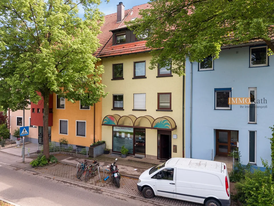 IMMORath.de - Appartement avec deux salles de bain et parking souterrain à Fribourg