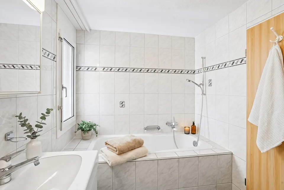 Logenplatz am Ägerisee: grandiose Seesicht und 129 m² Balkon-/Aussenfläche – Foto 11 von 14