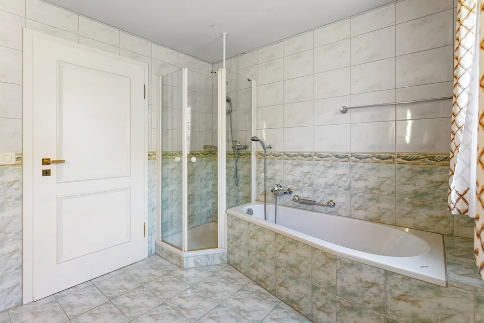 Villa exclusive de 8 pièces dans un quartier calme de Stetten – photo 17 sur 28