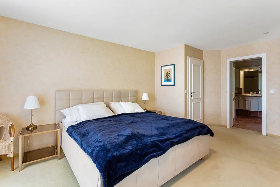 Villa exclusive de 8 pièces dans un quartier calme de Stetten – photo 11 sur 28