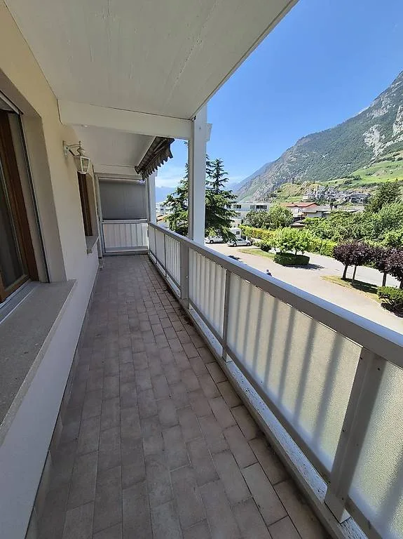 Ampio appartamento duplex ai Bains de Saillon – foto 34 di 37