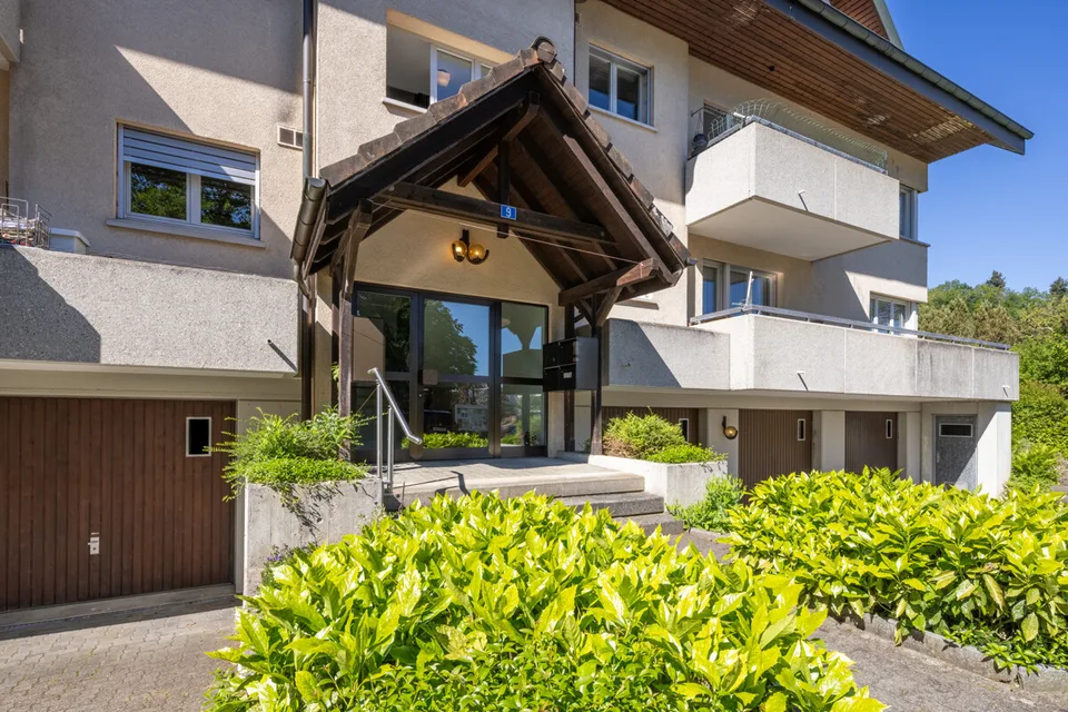 Wädenswil: Attraktive Etagenwohnung mit Weitblick