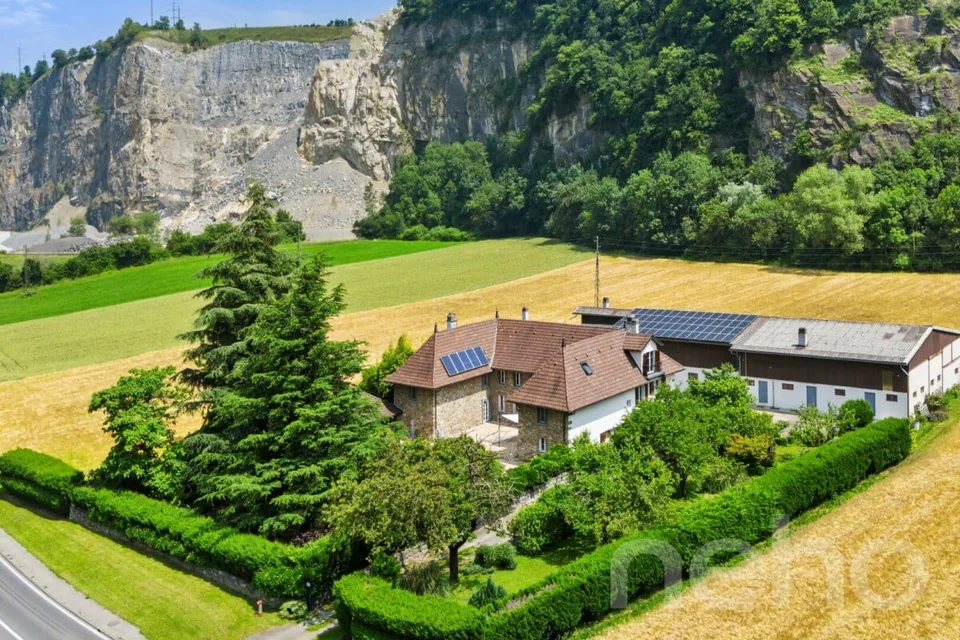 Exklusiv: Wunderschönes Anwesen mit Herrenhaus und Scheune – Foto 14 von 16