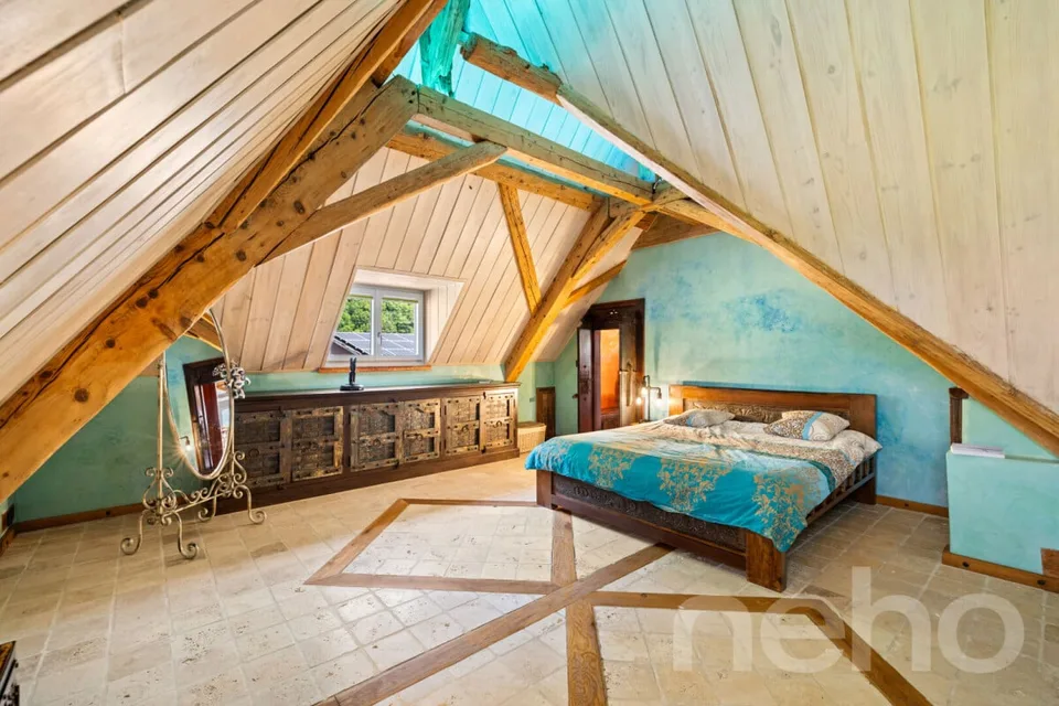 Exklusiv: Wunderschönes Anwesen mit Herrenhaus und Scheune – Foto 16 von 16